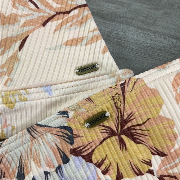 ☀️RIP CURL☀️ PARADISE CALLING L/A TRI PARADISE CALLING SKIMPY BIKINI SET - Picture 11 of 15